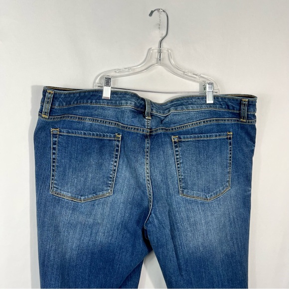 Merona Target Women’s Modern Straight Medium Wash Stretch Denim Jeans Size 18 - Picture 5 of 6